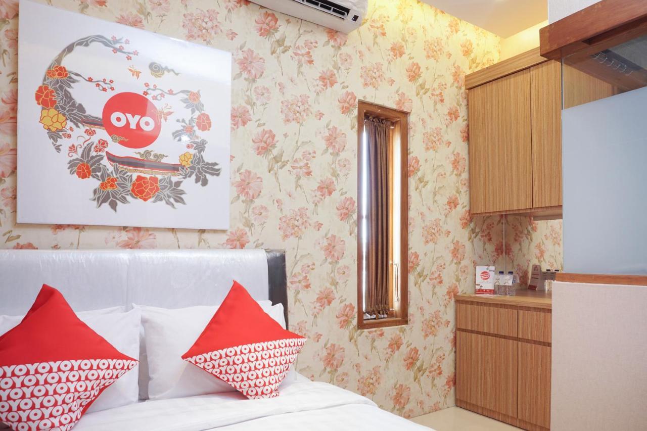Super Oyo 444 Rafitha Homestay Baturetno Extérieur photo