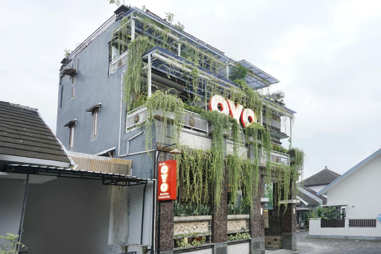 Super Oyo 444 Rafitha Homestay Baturetno Extérieur photo